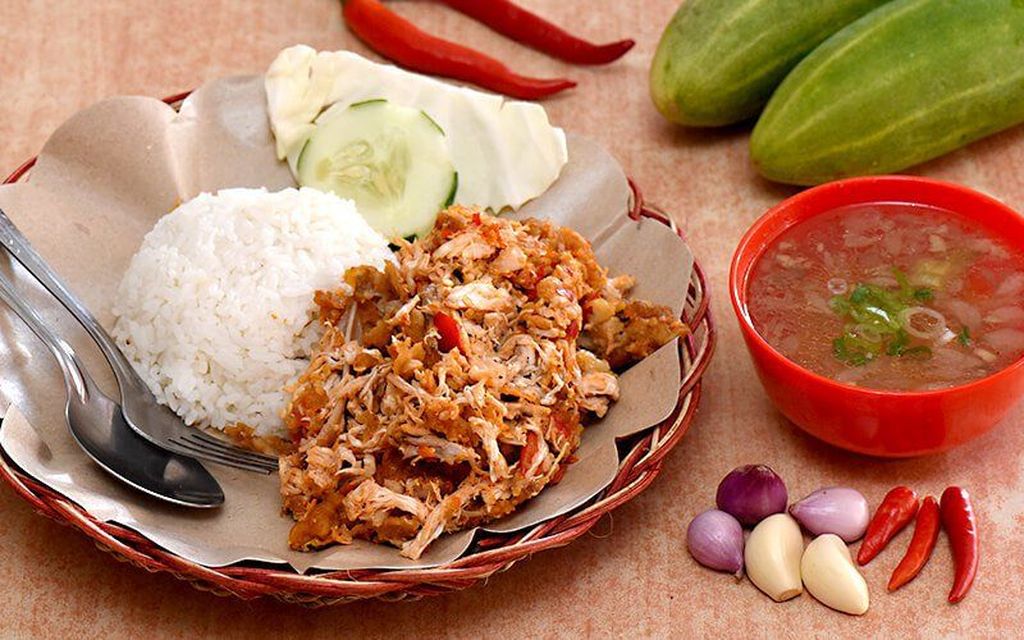 Sensasi Pedas yang Menggugah Selera: 10 Tempat Ayam Geprek dengan Sambal Super Pedas di Jakarta